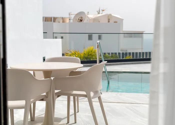 Отель Royal Atlantico 5*