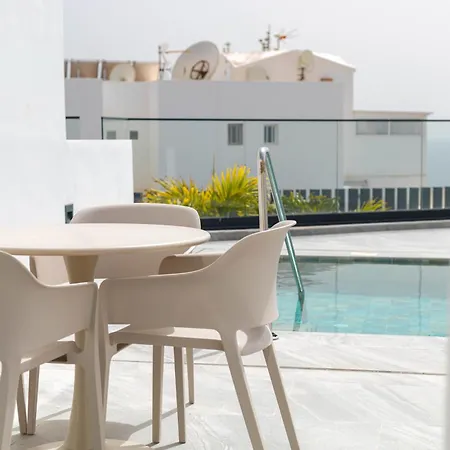 Отель Royal Atlantico 5*